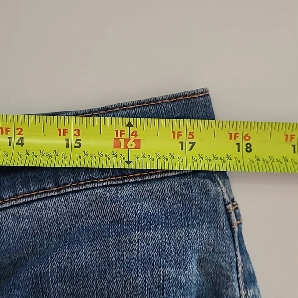 a.n.a High-Rise Denim Shorts with Button Front size 14
